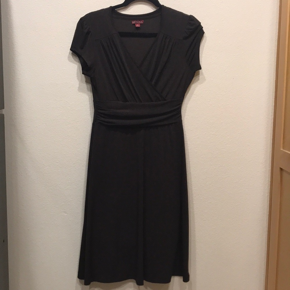 NEW NEVER WORN Brown Business Casual Office Dress